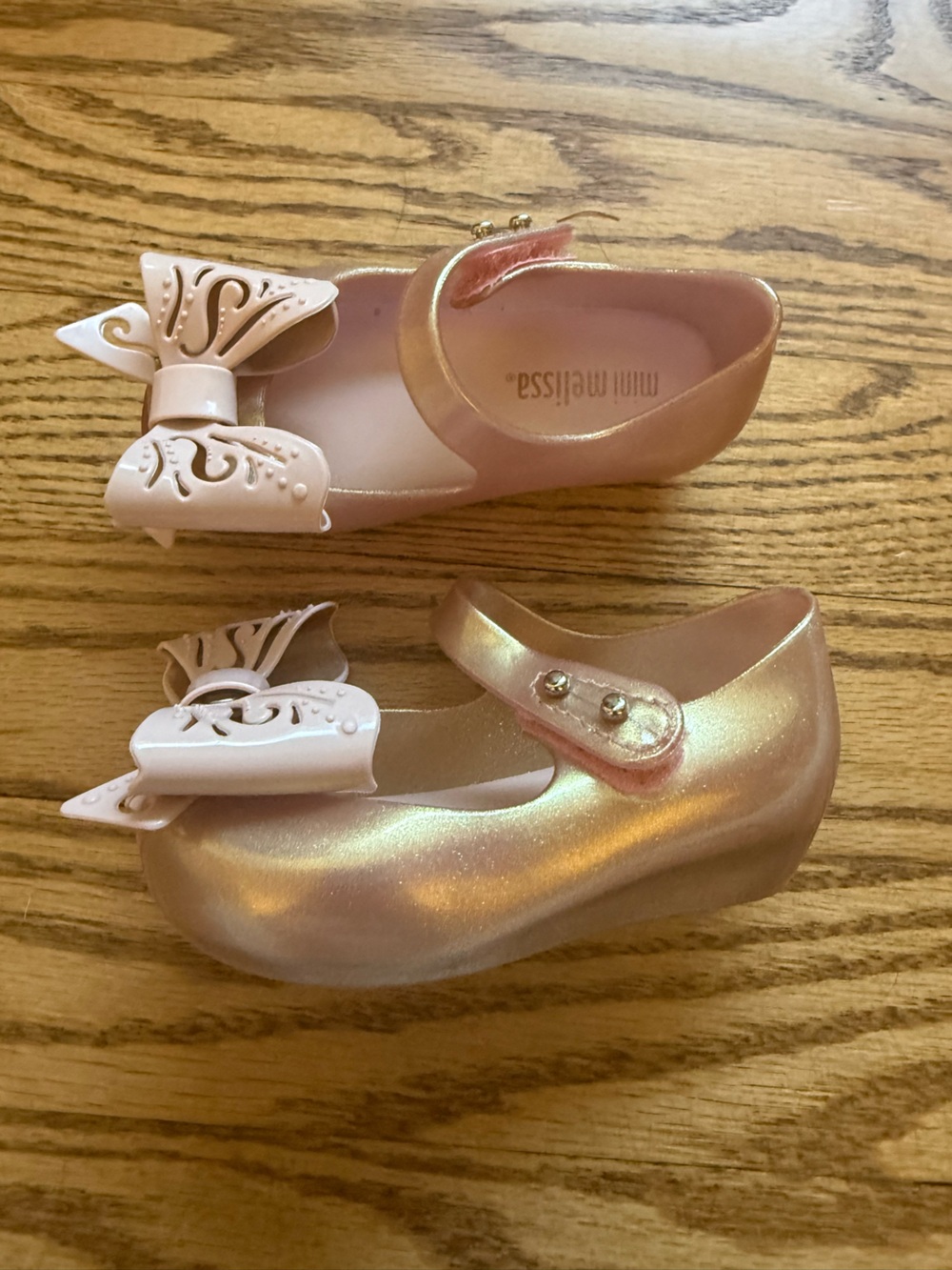 Mini Melissa Pearl Pink Mary Jane Shoes with Decorative Bow